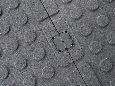 Preview: 100x100 cm 30 mm Bodenschutzmatte Schutzmatte Unterlegmatte FITNESS