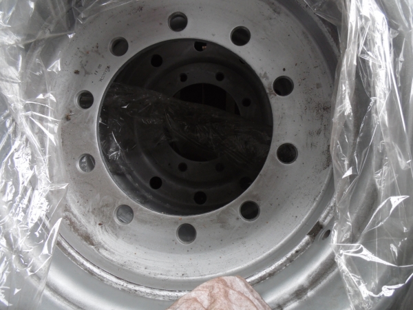 LKW Felge Stahl 11.75 x 22.5 - 22.5 x 11.75 - ET0 - LKW ANHÄNGER